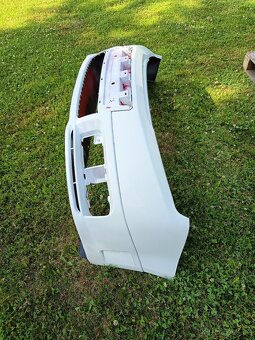 Prodám přední nárazník Škoda Fabie 1 RS - super stav - 4