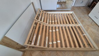 Postel + rošt a matrace (180x200cm) - 4