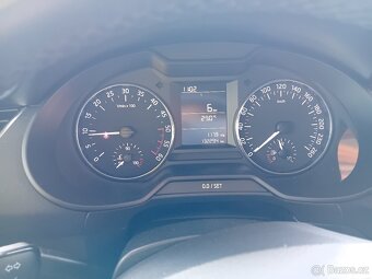 Škoda Octavia 2013 ČR původ servis, garážovano - 4