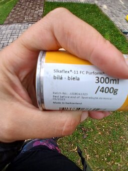 Tmel a lepidlo,ruzne druhy-bile,sedive,hnede - 4