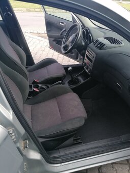 Alfa Romeo 147 1.6 TS 77kW – rok 2004, najeto 203 449 km - 4