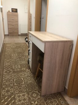 damsky kosmeticky stolek se zrcadlem - 4