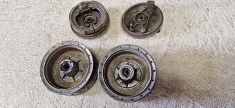 Jawa 555, 05 - bubny a štíty - 4