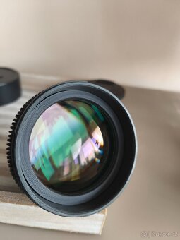 CINE objektivy Samyang 85 mm a 14 mm Canon EF - 4