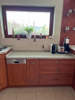 Prodám plně funkční kuchyňskou linku - 4