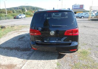 Volkswagen Touran 1,6 TDI 77 kW Historie 7 Míst nafta - 4