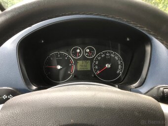 Ford Tourneo Connect - 4
