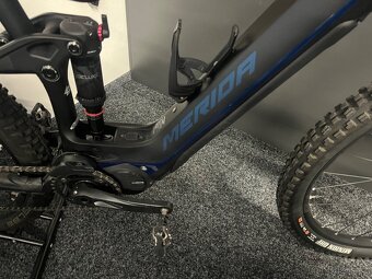 Merida eONE-FORTY 8000 velikost XL 3x baterie - 4