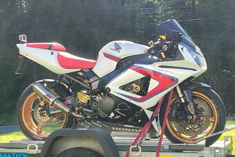 CBR 900rr (929) Fireblade - 4