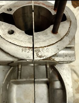 Kartery jawa 250/353 - 4