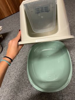 Kočičí záchod - 4