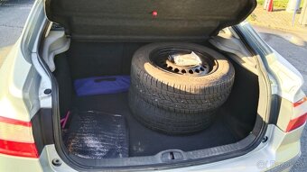 Renault Laguna 1.8 - 4