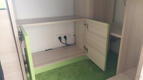 Klasický a rohový psací stůl + knihovna/polička - 4