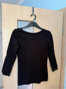 Dám. černé triko s krajkou, 3/4 rukáv, vel. S - 4
