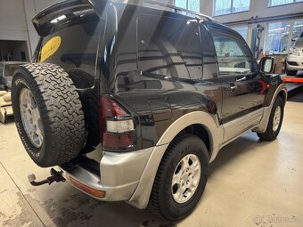 Mitsubishi Pajero 3.2DiD V6, 4x4, MANUÁL - 4