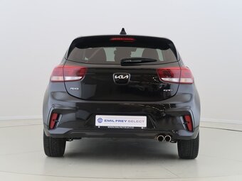 Kia Rio - 4
