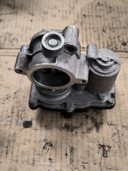 Dacia škrtící klapka 1,0 sce - 4