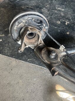 Zadní náprava bmw e30 - 4