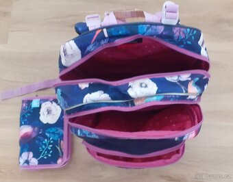 Dívčí aktovka - 4