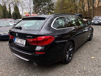 BMW 520d xDrive Touring LuxuryLine 2018 122tkm 4x4 klima ČR - 4