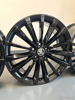 Originální alu kola Trinity, Škoda Superb 3, 5x112 r19 - 4