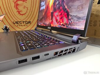17" 240HZ MSI VECTOR i9-13980HX,32GB RAM,RTX 4080 12GB 175W - 4
