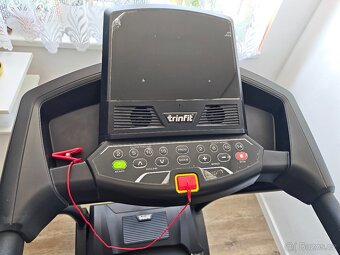 Běžecký pás TRINFIT Gara T300i, vč. podložky a maziva - 4