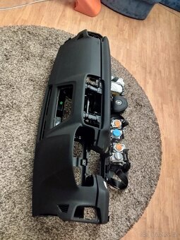 Airbagová sada Škoda Karoq s novou originální deskou - 4