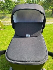 Prodám zánovní kočárek ADAMEX Giano Special Black - 4