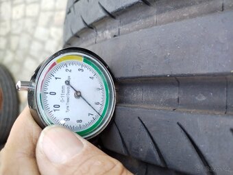 255/30/20 letni pneu MICHELIN 255/30 R20 - 4