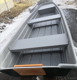 NOVÁ Rybářská Pramice 4M (50 kg) - Zesílená konstrukce - 4