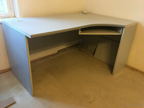 Pracovní stůl rohový šedý - 4