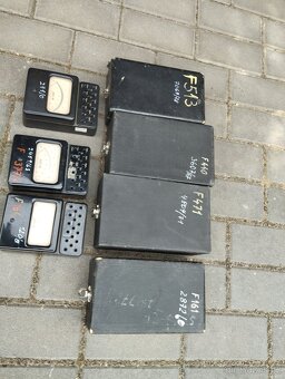 Bakelitové měřící přístroje - 4