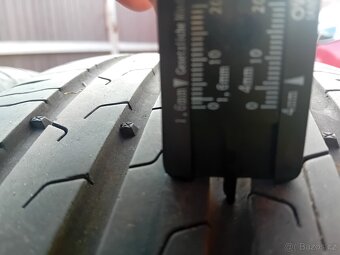 Letni pneu-Continental 225/60 R18 - 4