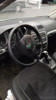 Škoda Octavia 2- 2012 2.0L 400000km - 4