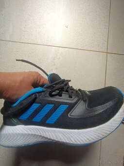 Tenisky Adidas 36 2/3 - 4