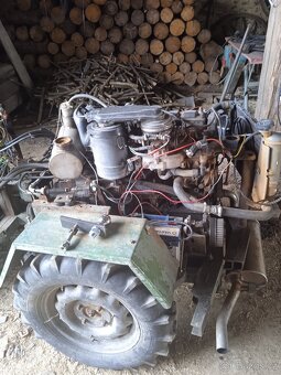 Traktůrek domácí výroby 4x4 - 4
