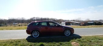 Alfa Romeo 159 2.4 jtd Sportwagon - 4