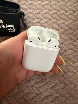 Apple AirPods 2. - 4
