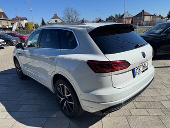 VW Touareg III R-line 3,0TDI 210kW Tiptronic 4M MATRIX - 4