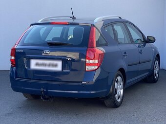 Kia Ceed 1.4i , 77 kW benzín, 2011 - 4