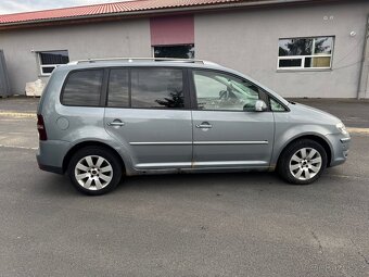 Vw Touran 2.0 TDi 125kw BMN - 4