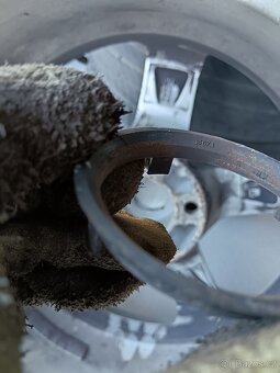 zimní al 16" sundány originál z Hyundai Tucson, Kia Sportag - 4