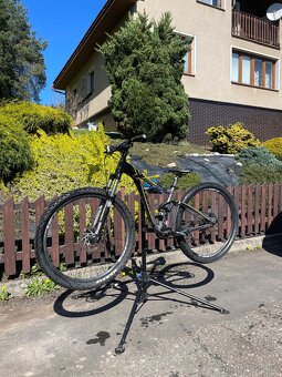Giant trance 29 - 4