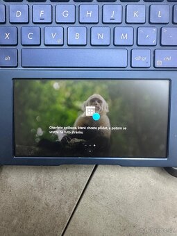 Asus zenbook 14 - 4