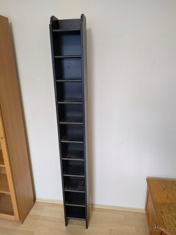 IKEA SKŘÍŇKA SKŘÍŇ CHODBA LOŽNICE KOUPELNA + 2x IKEA POLICE - 4