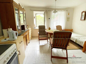 Prodej rodinného domu 165 m², pozemek 1183 m² Makov - 4