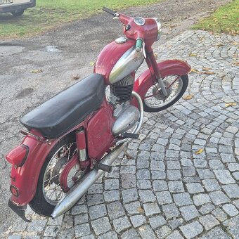 JAWA 250/559 panelka - 4