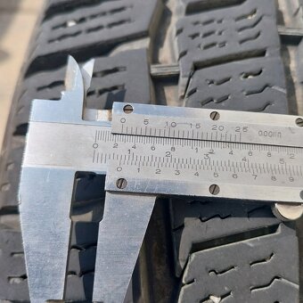 Zimní pneu 215/65 R16C 109/107R - 4
