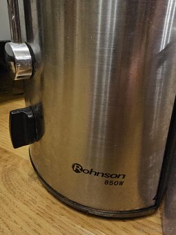 Odšťavňovač ovoce a zeleniny - 4